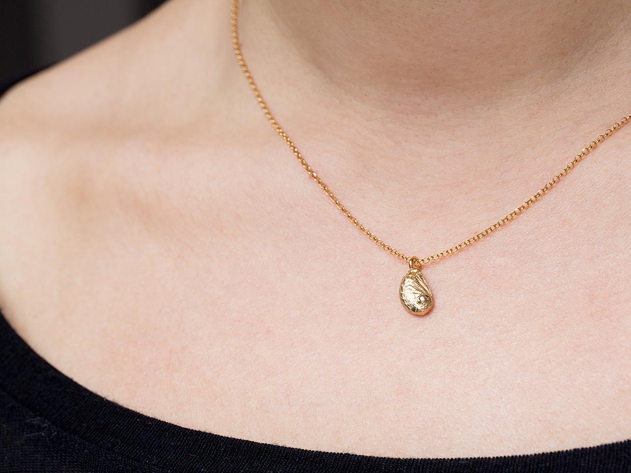 Hand Made Sterling Silver Gold Plated Abalone Seashell Pendant Hand Made Sterling Silver Gold Plated Abalone Seashell Pendant