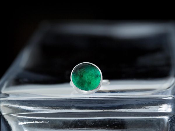 Hand Made Sterling Silver Small Emerald Green Adjustable Pastille Ring